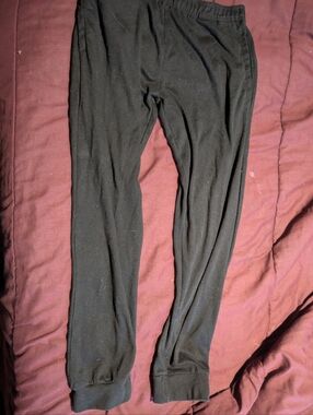 The "Everything" Jogger: Cozy & Classic ✨